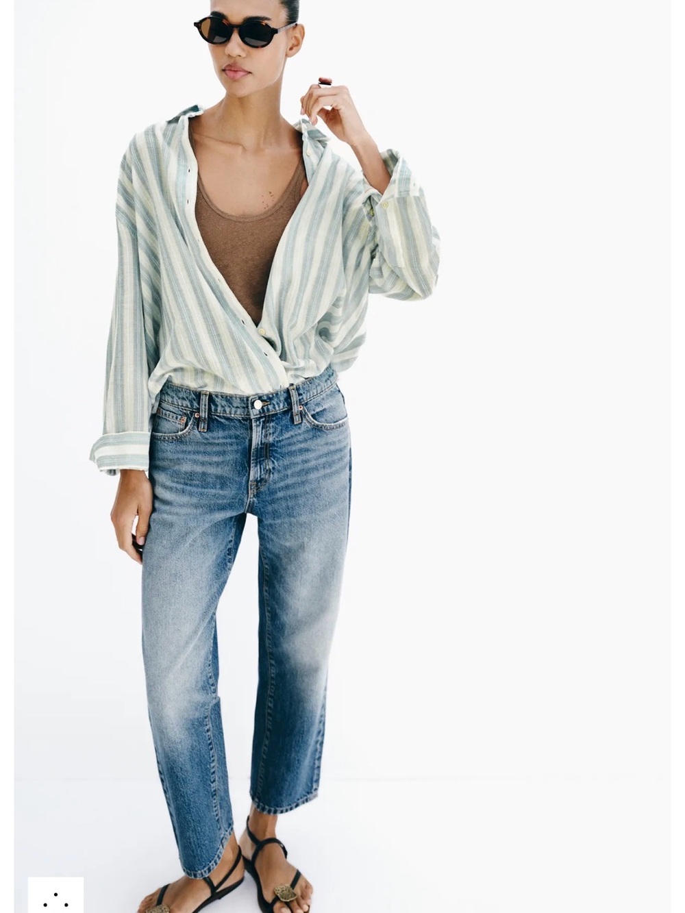 Zara mid-Rise Straight Leg Jeans in Light Blue